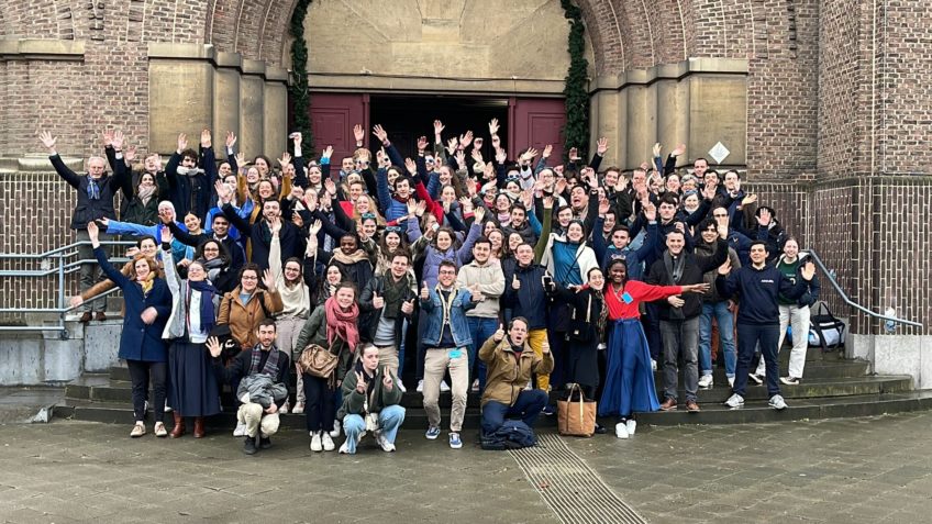 Un Forum des jeunes dans la ville